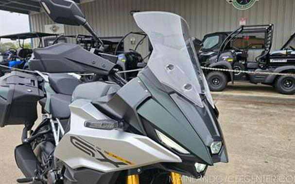2024 Suzuki GSX-S1000GX+