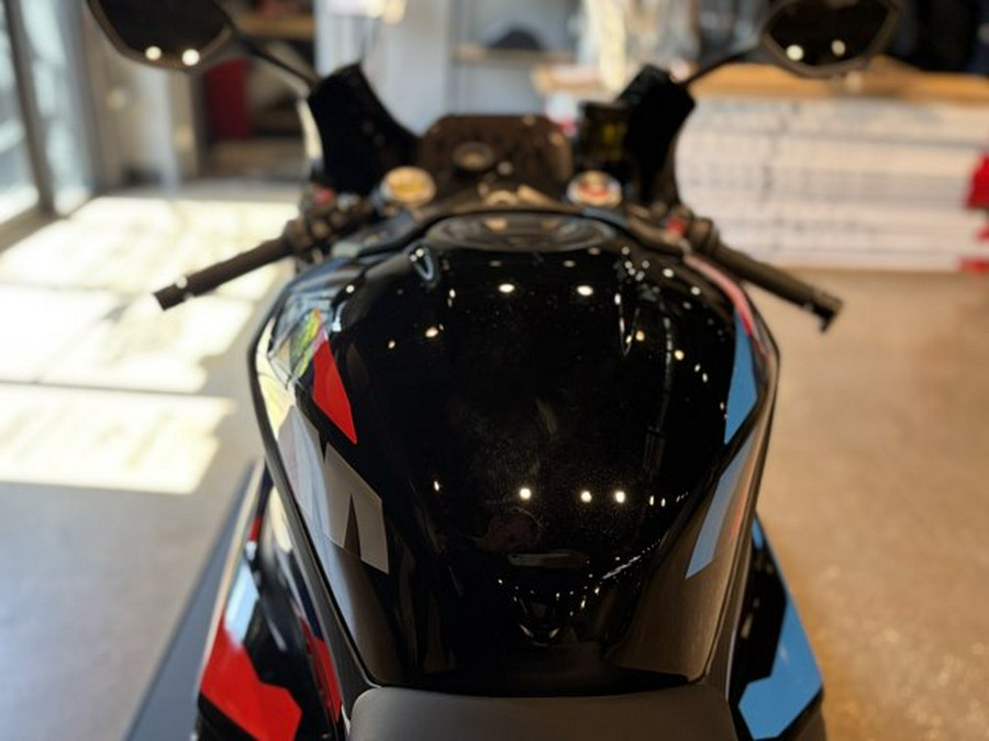 2026 BMW M1000RR