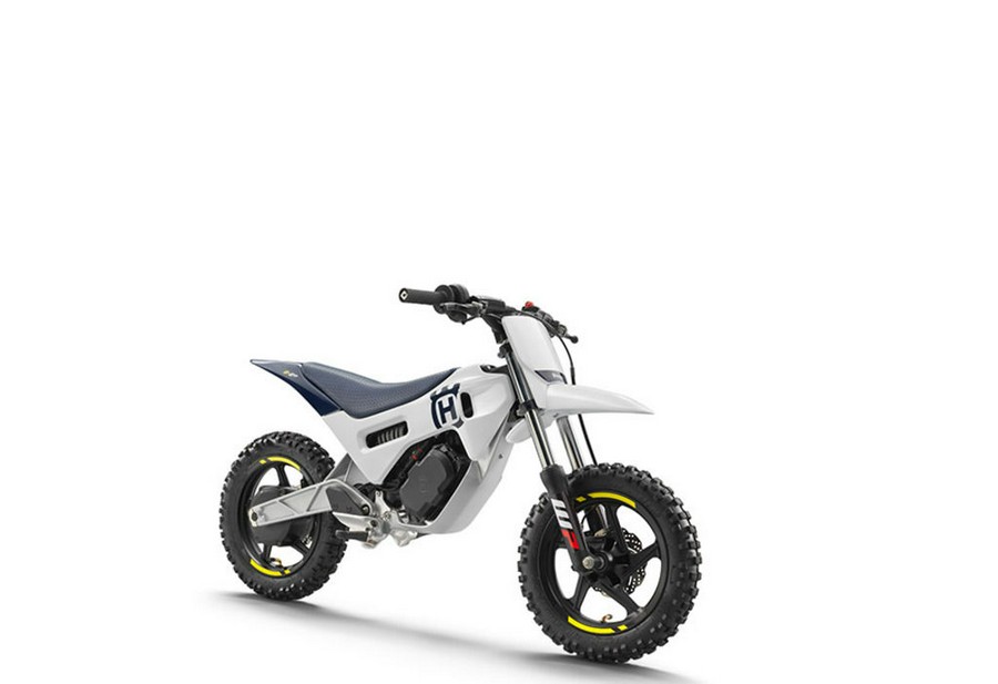 2024 Husqvarna® EE 2