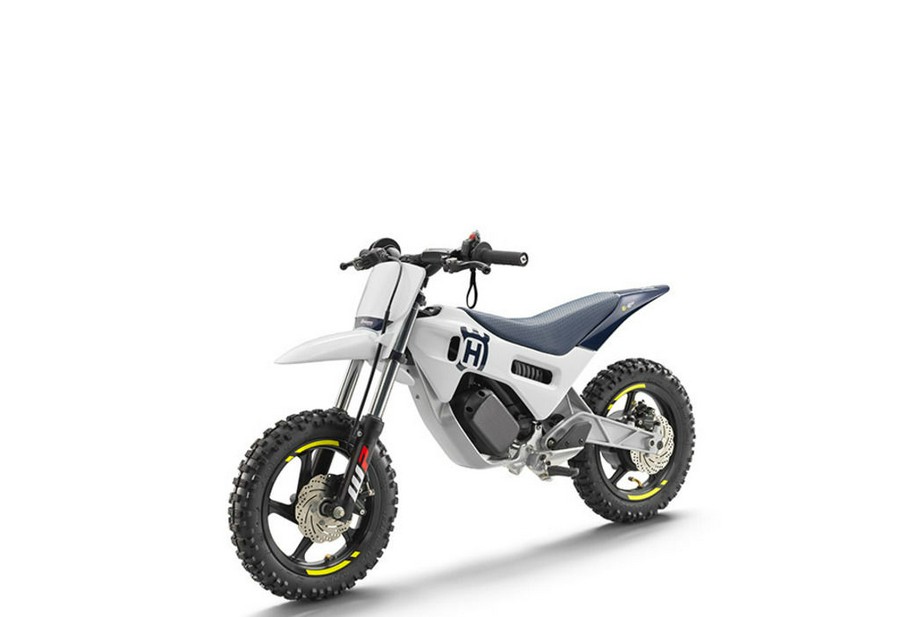 2024 Husqvarna® EE 2