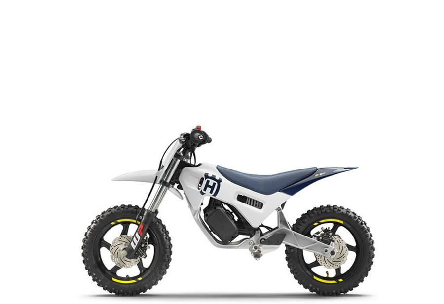 2024 Husqvarna® EE 2