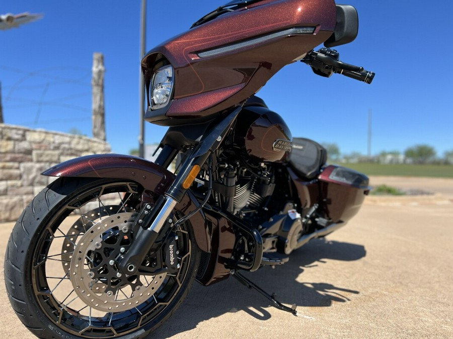 2024 Harley-Davidson CVO™ Street Glide® Copperhead