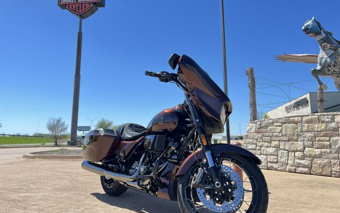 2024 Harley-Davidson CVO™ Street Glide® Copperhead