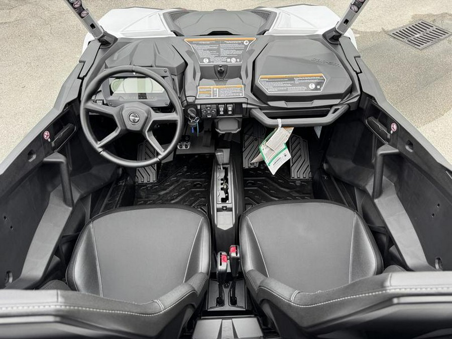 2025 Can-Am® Maverick Sport X mr 1000R