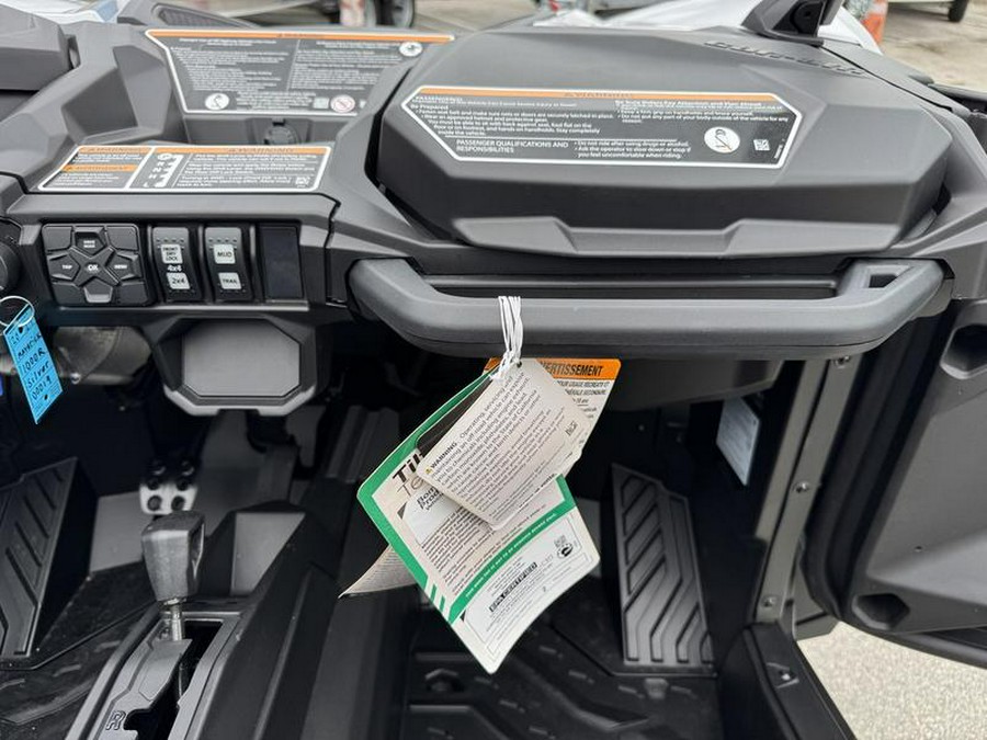 2025 Can-Am® Maverick Sport X mr 1000R