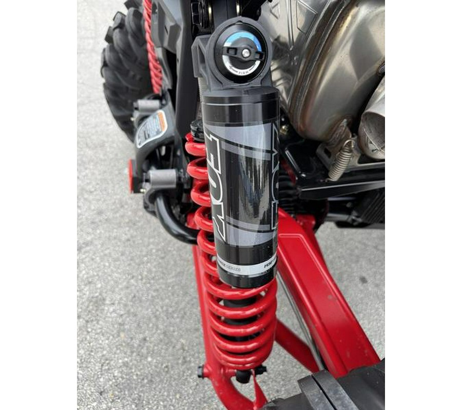 2025 Can-Am® Maverick Sport X mr 1000R