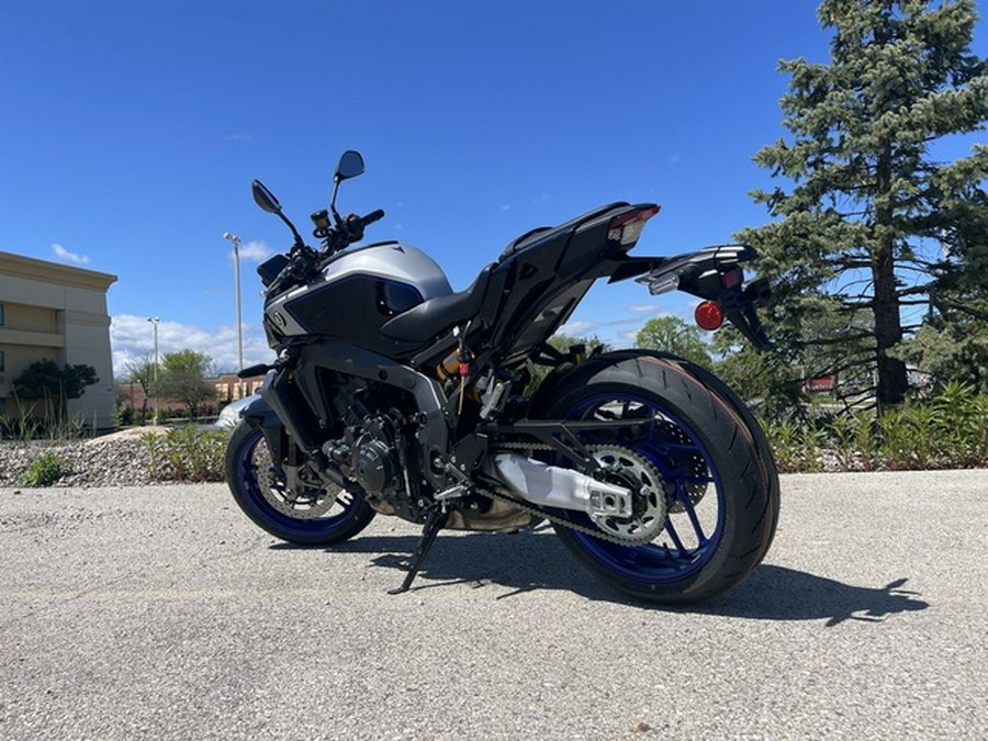 2025 Yamaha MT 09 SP