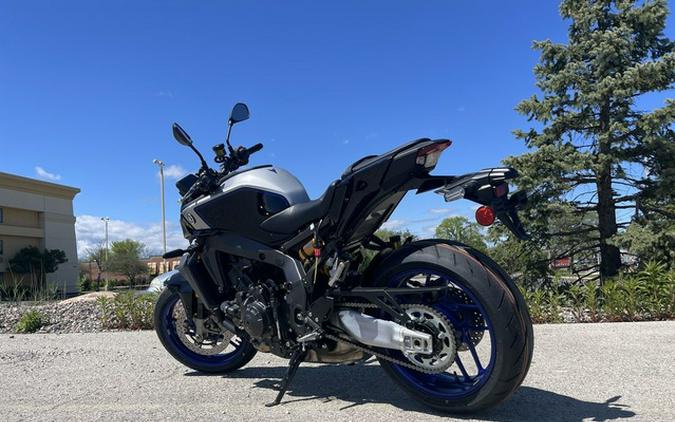 2025 Yamaha MT 09 SP