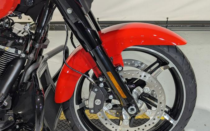 2026 Harley-Davidson® Street Glide® Blood Orange - Black Finish