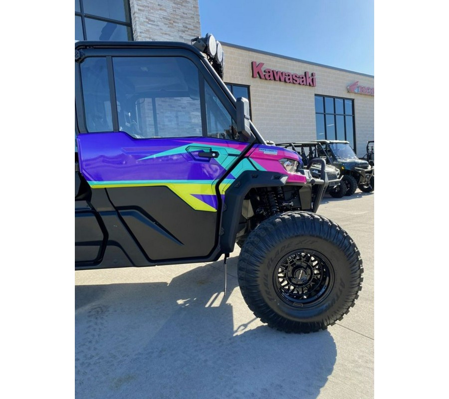 2026 Can-Am® Defender PRO Limited HD10