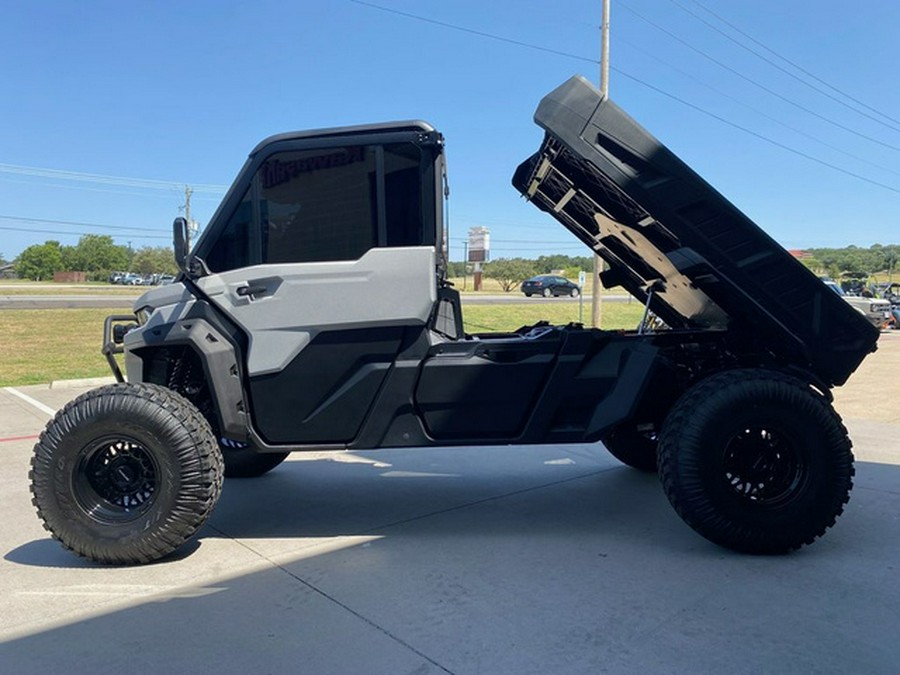 2026 Can-Am Defender PRO Limited HD10