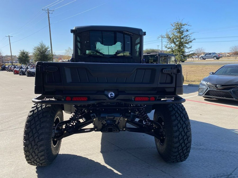 2026 Can-Am® Defender PRO Limited HD10