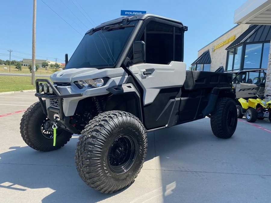 2026 Can-Am Defender PRO Limited HD10