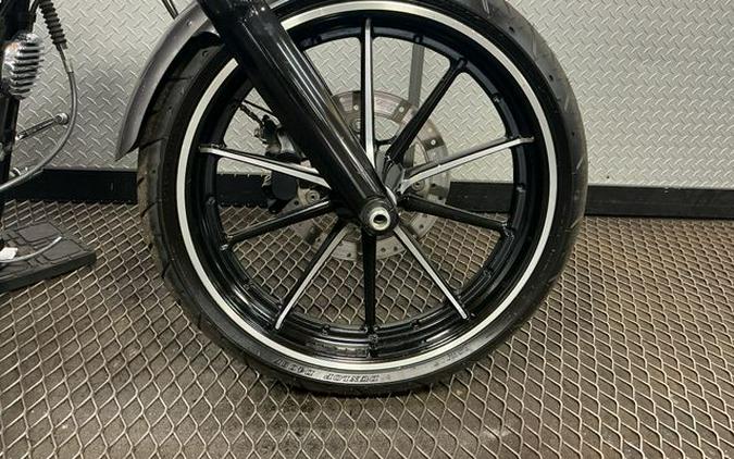 2015 Harley-Davidson Softail Breakout