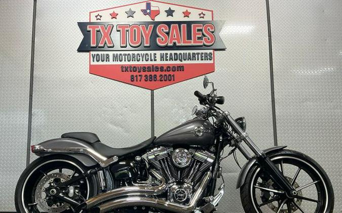 2015 Harley-Davidson Softail Breakout