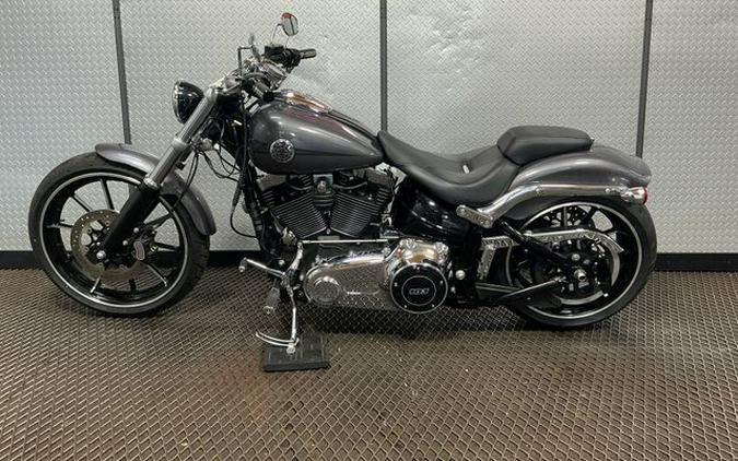 2015 Harley-Davidson Softail Breakout