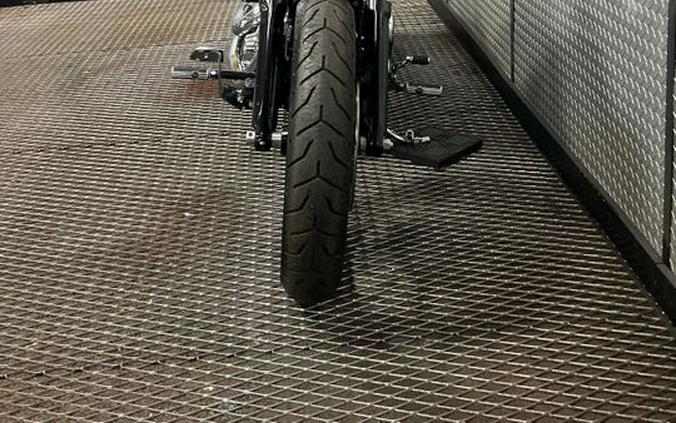 2015 Harley-Davidson Softail Breakout
