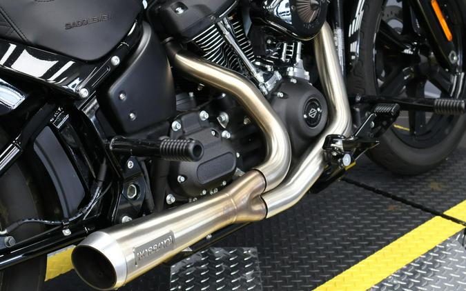 2024 Harley-Davidson® Street Bob® 114 Vivid Black