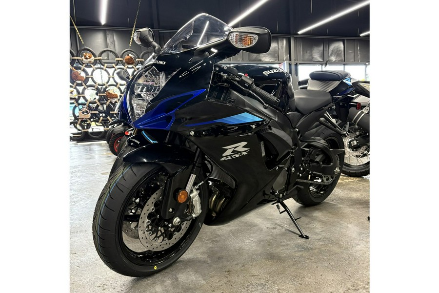 2027 GSX-R600 - Suzuki