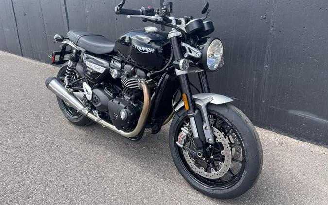 2023 Triumph Speed Twin 1200 Jet Black