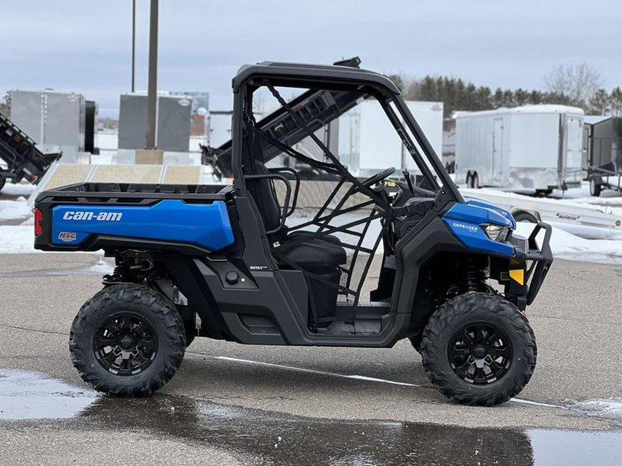 2023 Can-Am® Defender XT HD10