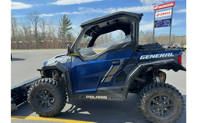 2020 Polaris Industries GENERAL XP 1000 DELUXE with PLOW