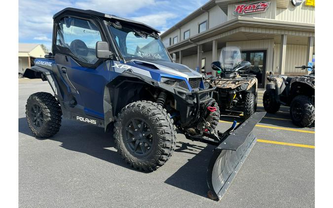 2020 Polaris Industries GENERAL XP 1000 DELUXE with PLOW