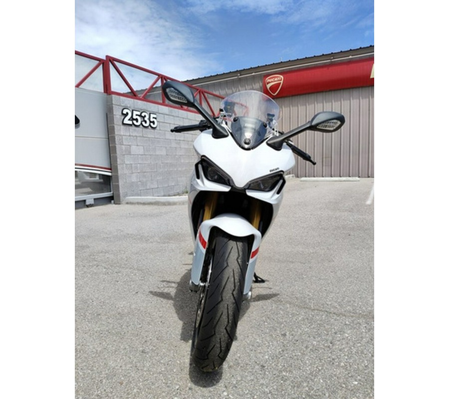 2024 Ducati Supersport 950 S White Stripe