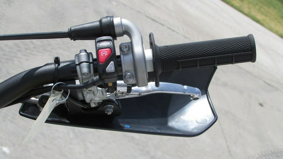 2026 Triumph TF 450-E Jet Black/Pure White