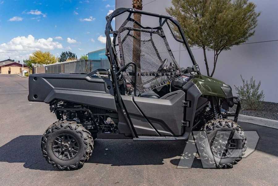 2026 Honda Pioneer 700 Deluxe