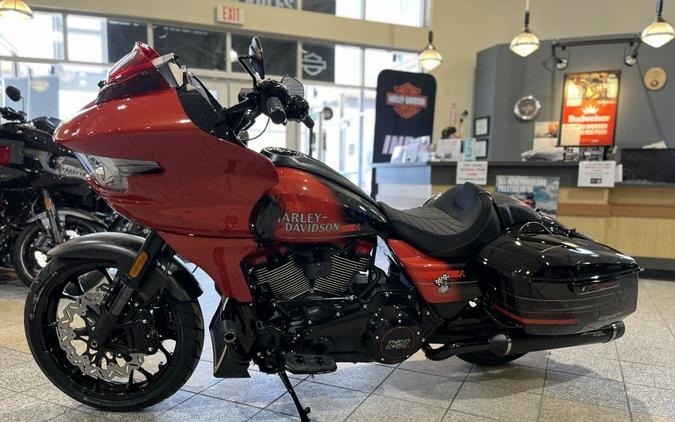 2026 Harley-Davidson CVO Road Glide ST FLTRXSTSE
