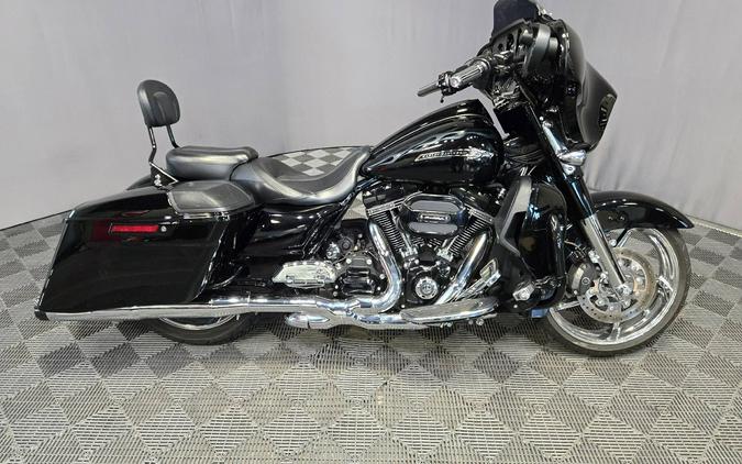 2015 HARLEY DAVIDSON STREET GLIDE CVO