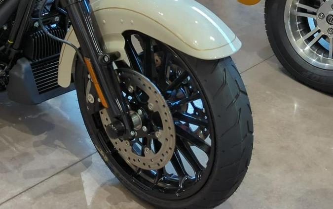 2023 Harley-Davidson® FLRT - Freewheeler®