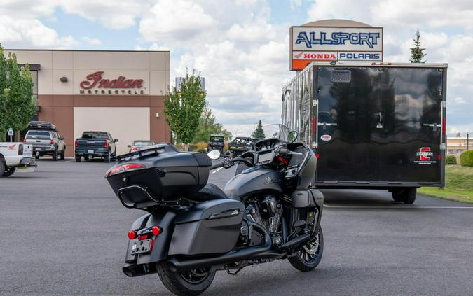 2024 Indian Motorcycle® Pursuit® Dark Horse® Black Smoke