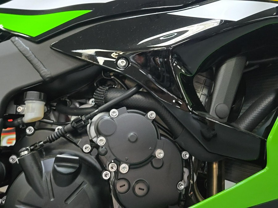 2025 Kawasaki Ninja ZX6R KRT Edition Base