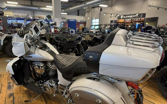2018 Indian Motorcycle® Roadmaster® ABS Pearl White over Star Silver