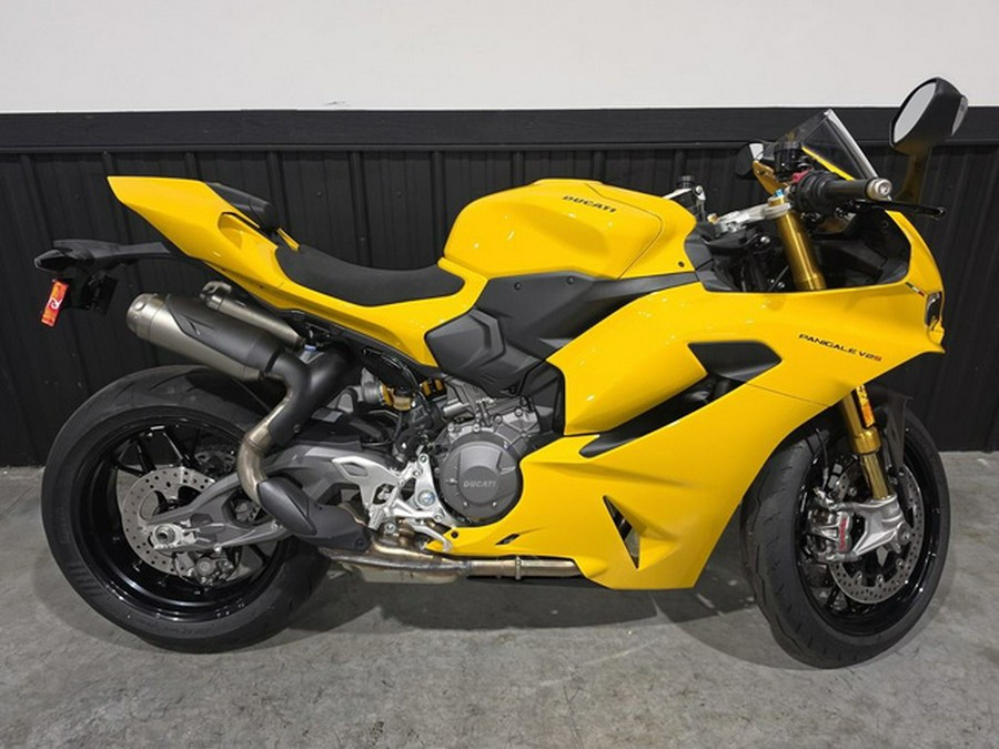 2026 Ducati Panigale V2 S