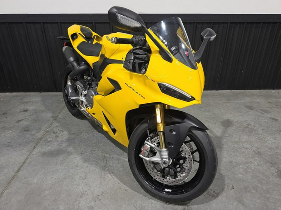 2026 Ducati Panigale V2 S