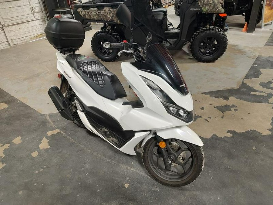 2022 Honda® PCX ABS