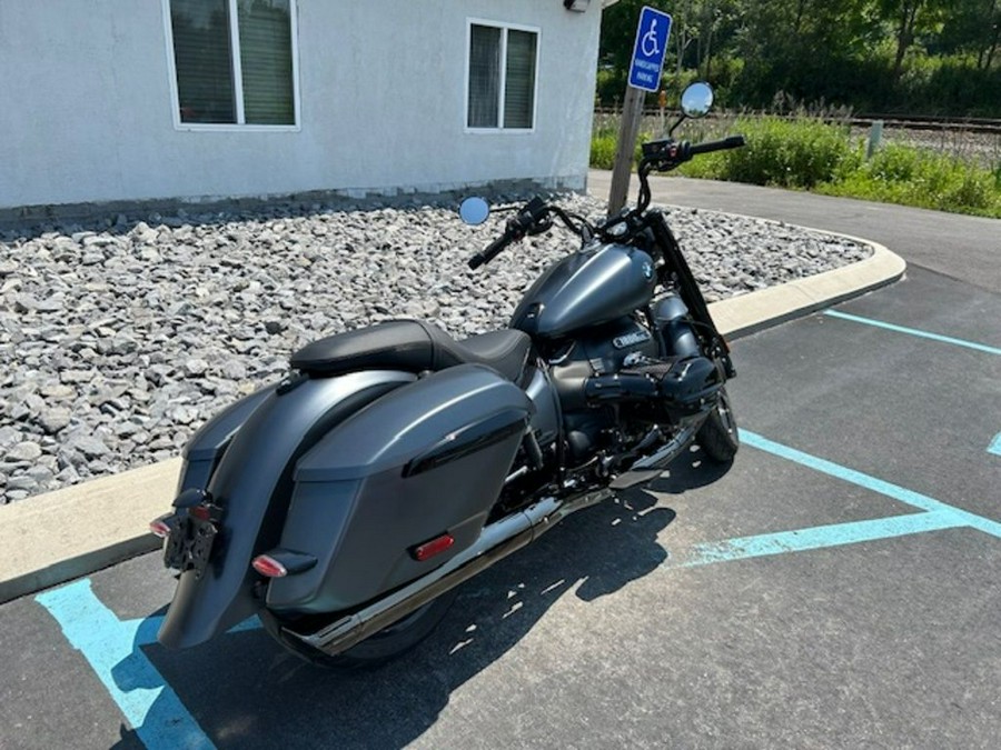 2024 BMW R 18 Roctane Mineral Gray Metallic Matte