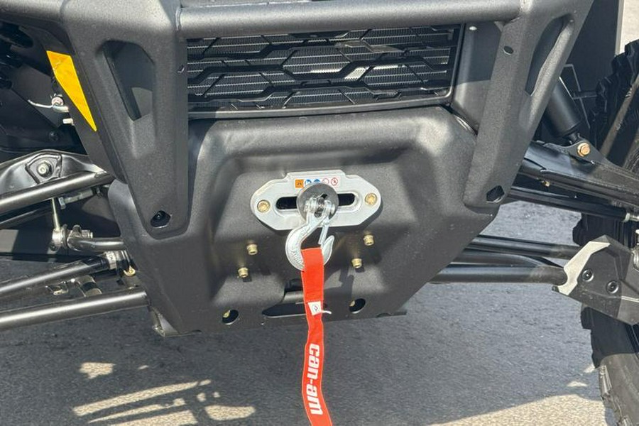 2026 Can-Am® SSV DEF PRO LTD 65 HD10 BE 26 Limited HD10