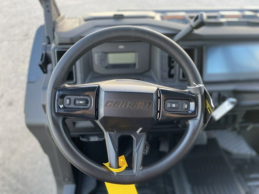 2026 Can-Am Defender MAX XT HD11 With 10.25 In.Display