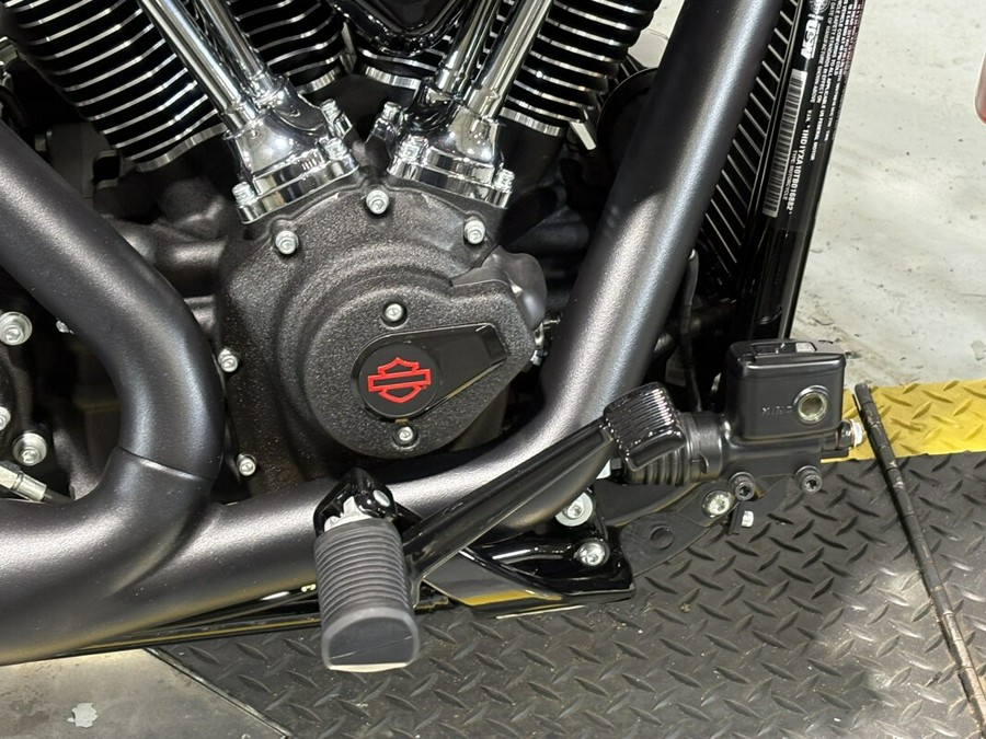 2026 Harley-Davidson® Low Rider® ST Blood Orange - Black Finish