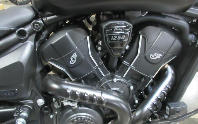 2026 INDIAN MOTORCYCLE SCOUT BOBBER LIMITED WITH TECH