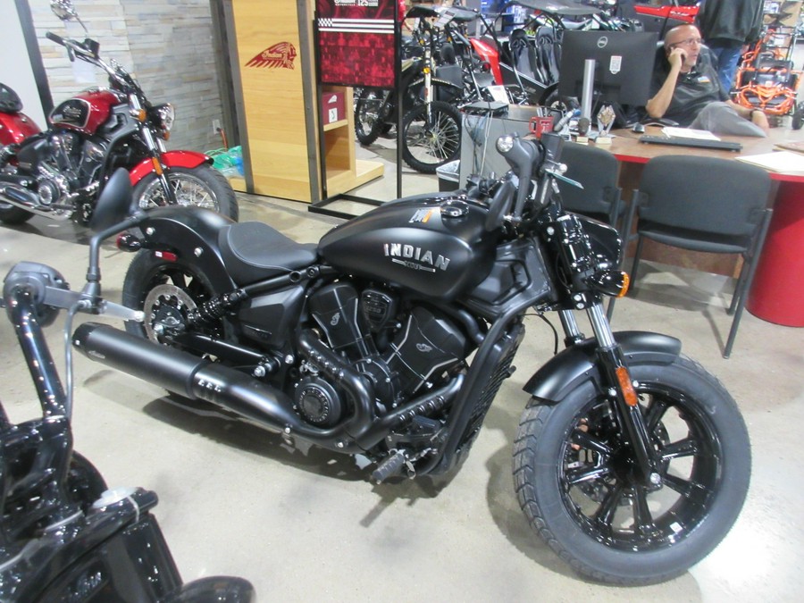 2026 INDIAN MOTORCYCLE SCOUT BOBBER LIMITED WITH TECH