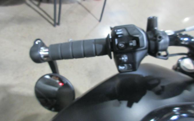 2026 INDIAN MOTORCYCLE SCOUT BOBBER LIMITED WITH TECH