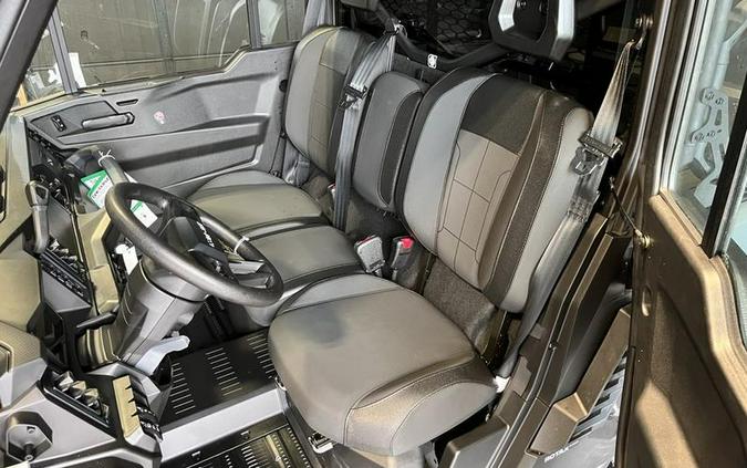 2027 Can-Am® Defender XU XT CAB HD10