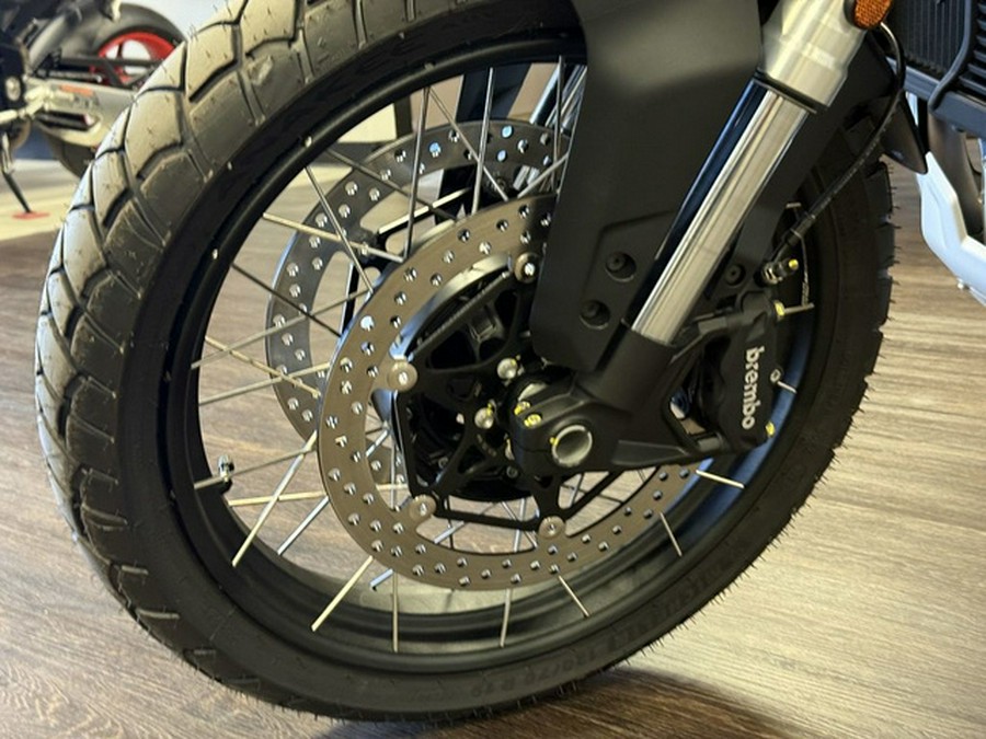 2024 Moto Guzzi Stelvio PFF Rider Assistance Solution