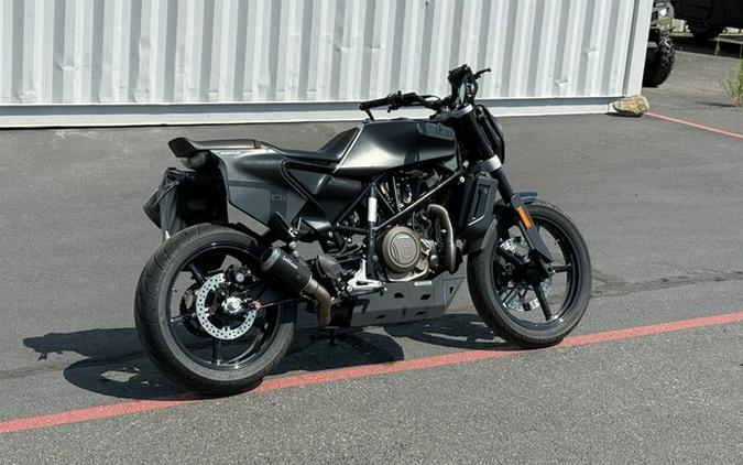 2019 Husqvarna SVARTPILEN 701