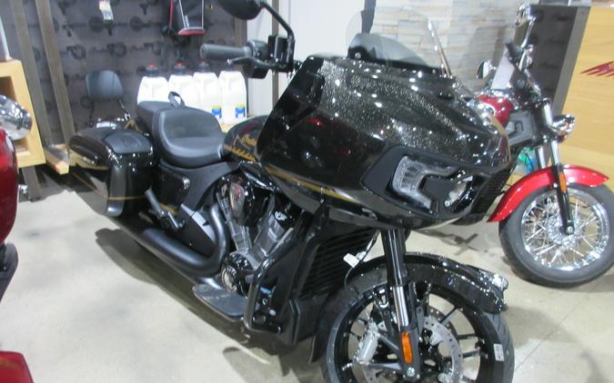 2026 INDIAN MOTORCYCLE CHALLENGER DARK HORSE WITH 112 AND AUDIO PACKAGE